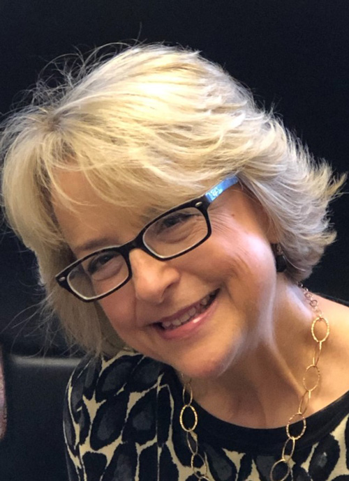 Barbara_Pfeil_headshot_Sept2019 Dominic Scott